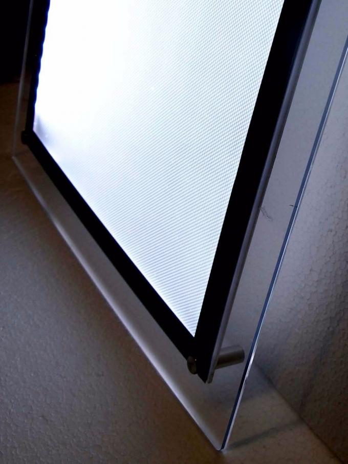 Decke, die LED-Acrylblatt-Leuchtkasten 1300 Millimeter X 900 Millimeter Energieeinsparung hängt