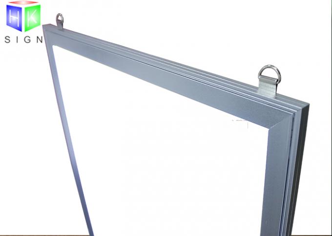 Des vordere Lasts-einfache offene geführte Schnellrahmen-Leuchtkasten-24 x 36 Zoll silberne Metallrahmen-
