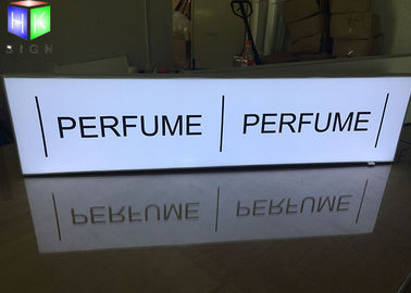 China Frameless beleuchteter Plakat-Rahmen des Aluminium-LED Leuchtkasten für Parfüm-Zeichen usine